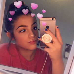 Meet your Posher, Kylee